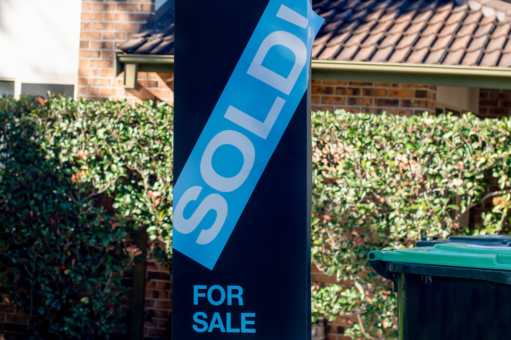 Auctions Powering Along